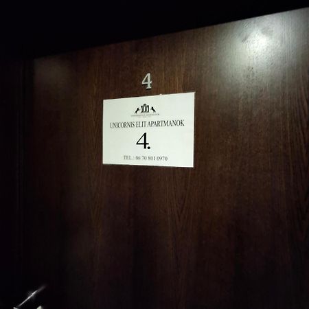 Unicorniselit Apartmanok Eger Luaran gambar