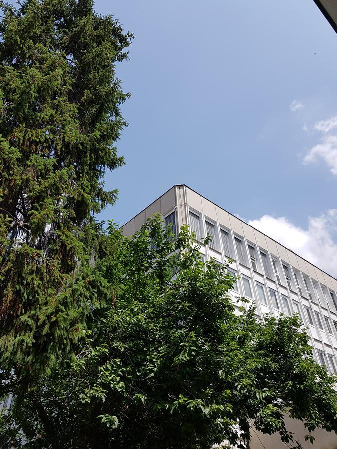 Unicorniselit Apartmanok Eger Luaran gambar